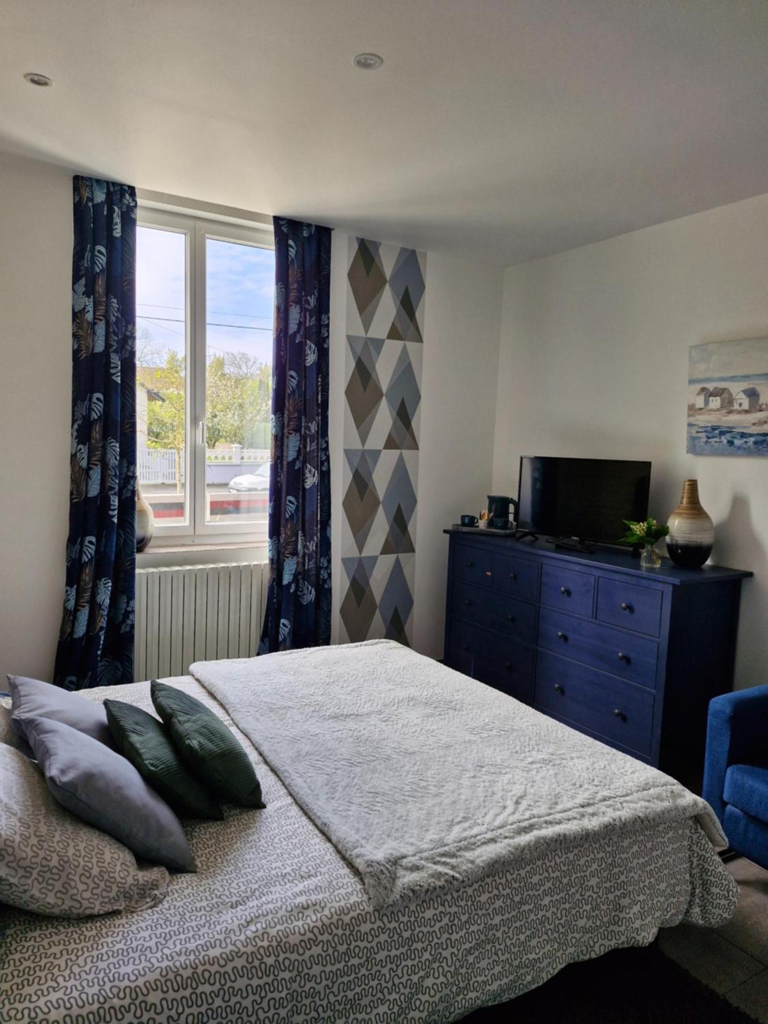 Le 6.3 Resto Home B&B Port-en-Bessin-Huppain Esterno foto