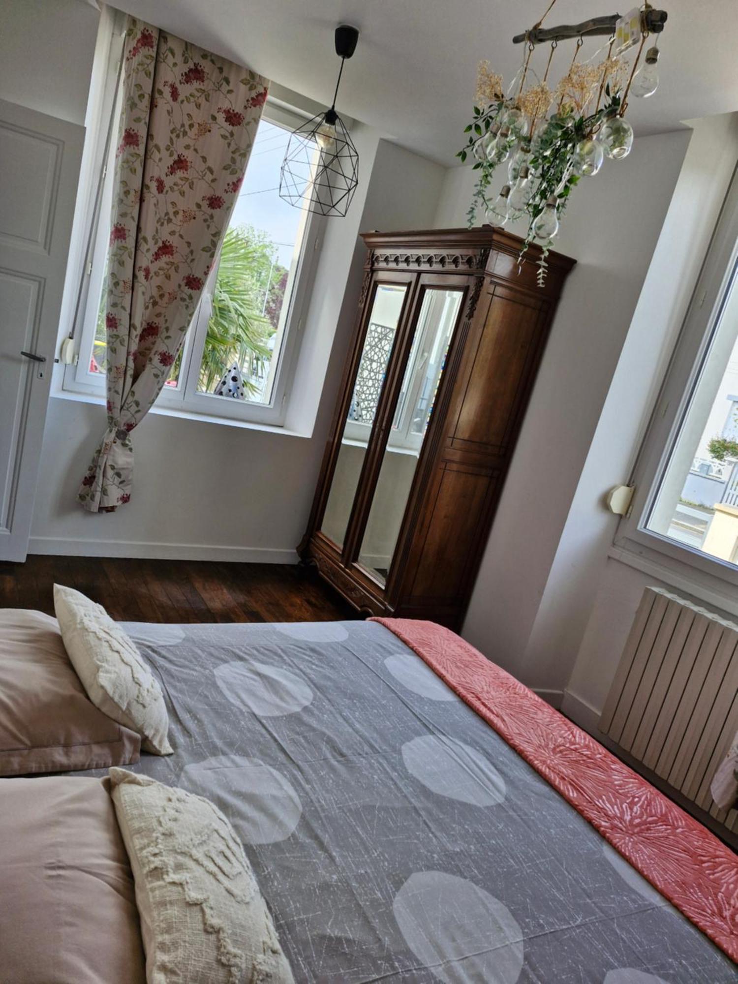 Le 6.3 Resto Home B&B Port-en-Bessin-Huppain Esterno foto