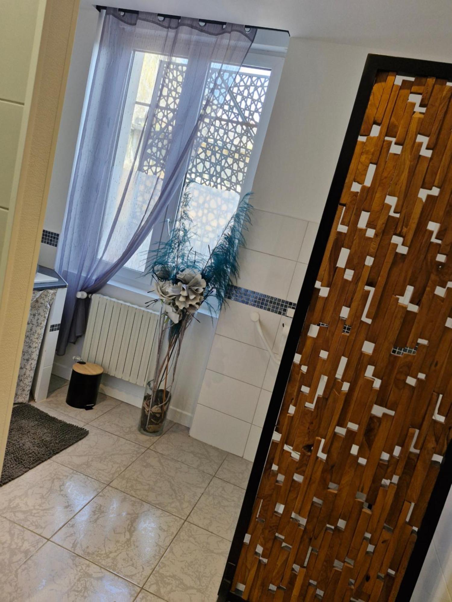 Le 6.3 Resto Home B&B Port-en-Bessin-Huppain Esterno foto